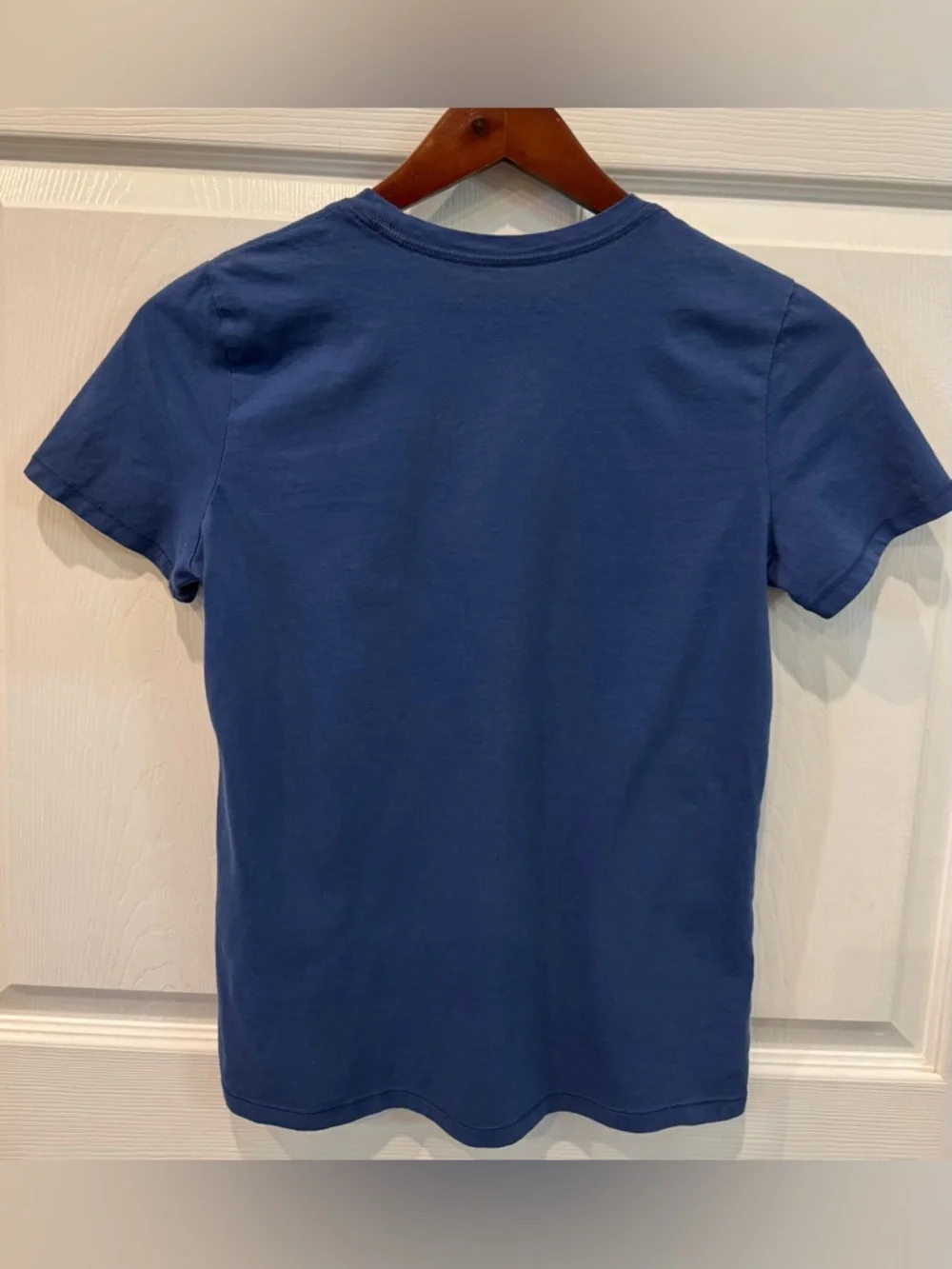 Life Is Good Short Sleeve Blue T-shirt  Women’s Size XS Mountains Sunrise - Picture 2 of 6